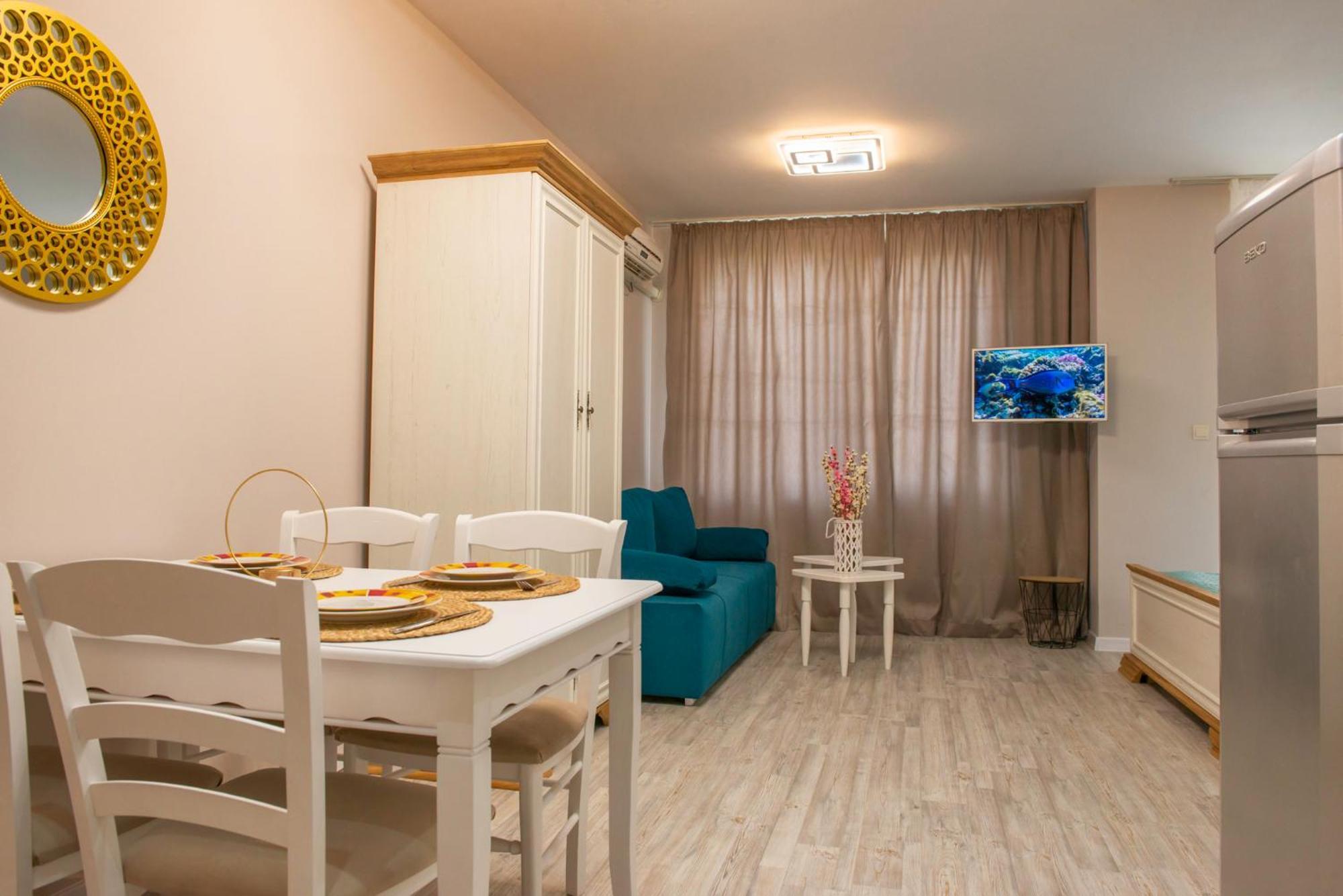 Garden Of Eden Pmg Apartments Sveti Vlas Esterno foto