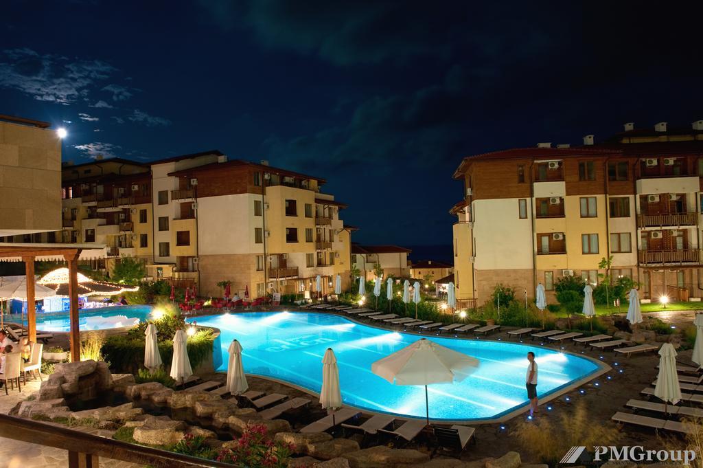 Garden Of Eden Pmg Apartments Sveti Vlas Esterno foto