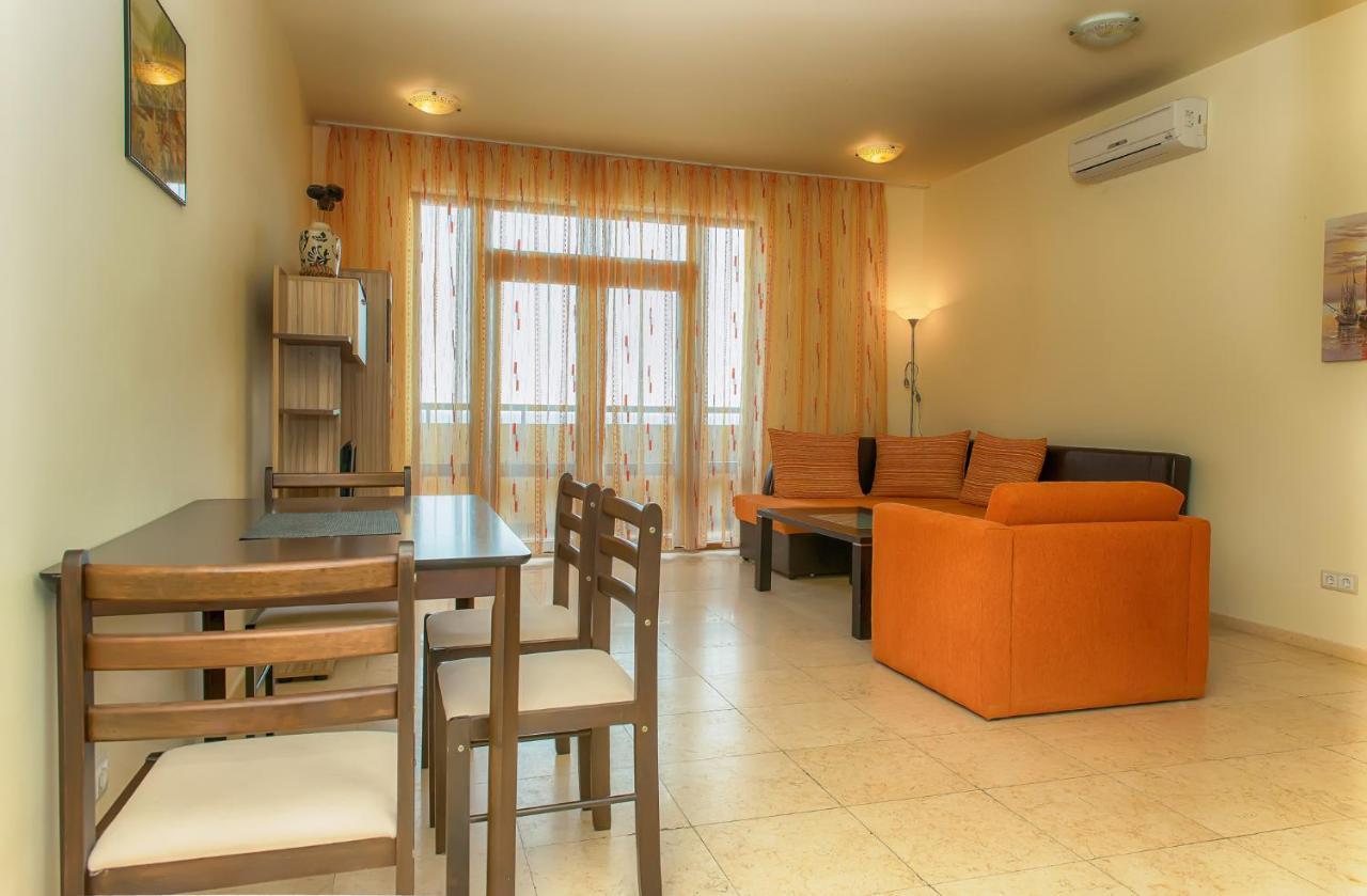 Garden Of Eden Pmg Apartments Sveti Vlas Esterno foto