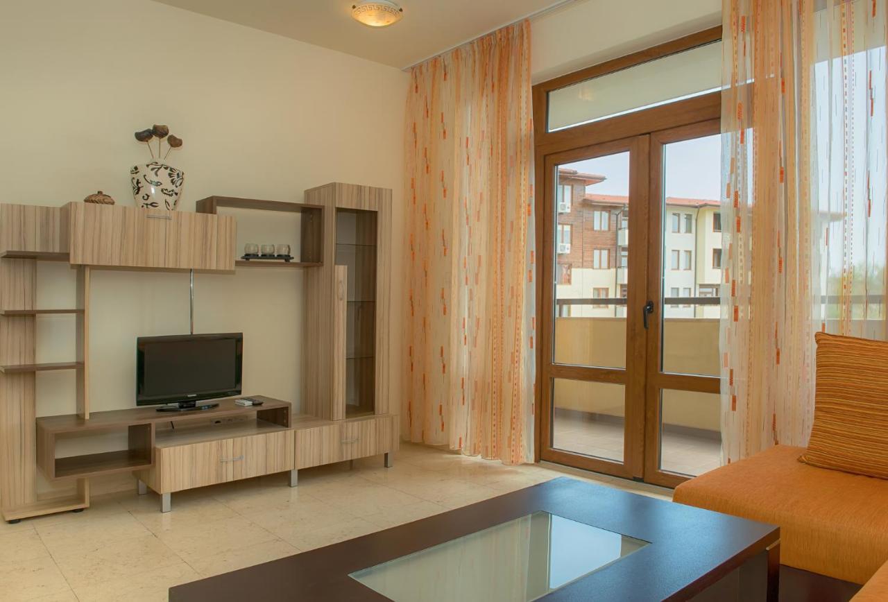 Garden Of Eden Pmg Apartments Sveti Vlas Esterno foto